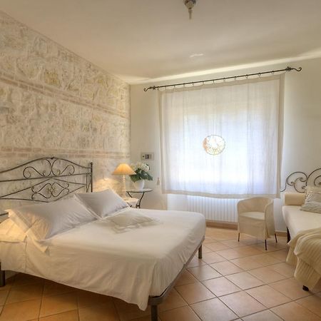 Guest House Villa Eva Сіроло Екстер'єр фото