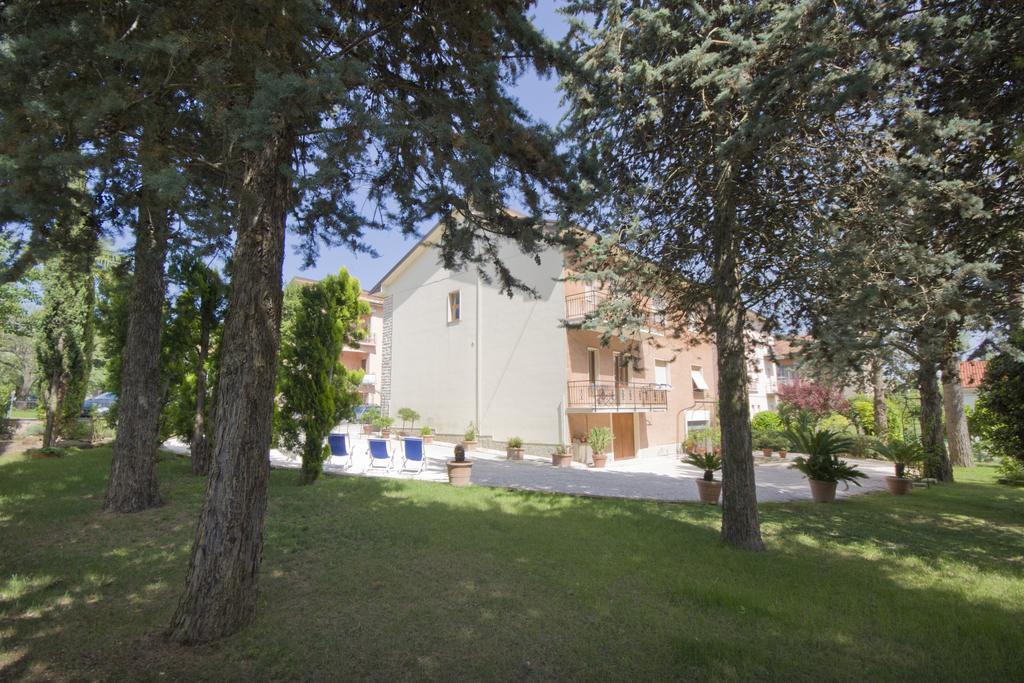 Guest House Villa Eva Сіроло Екстер'єр фото