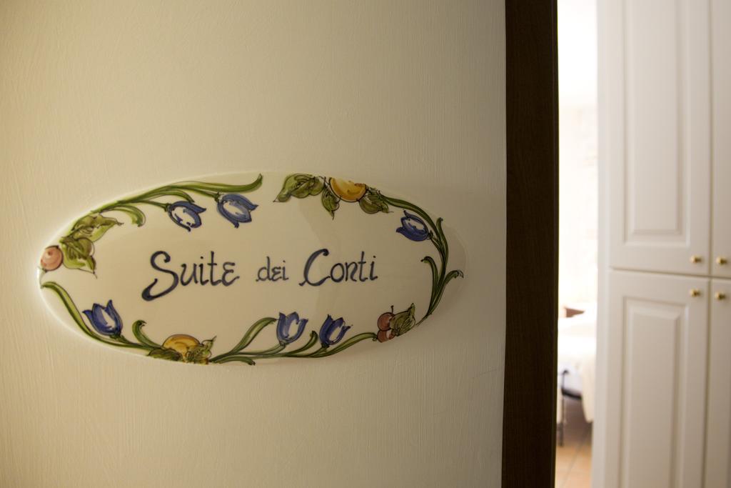 Guest House Villa Eva Сіроло Екстер'єр фото